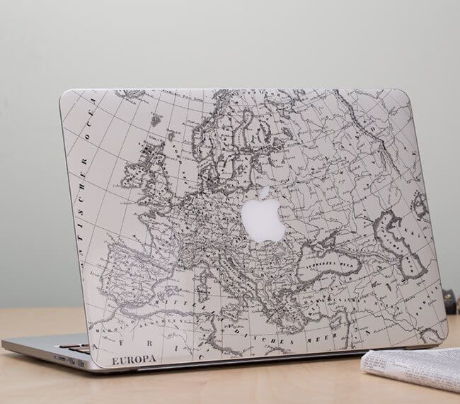 10 Creative Laptop Skins to Freshen Up Your MacBook – Thither